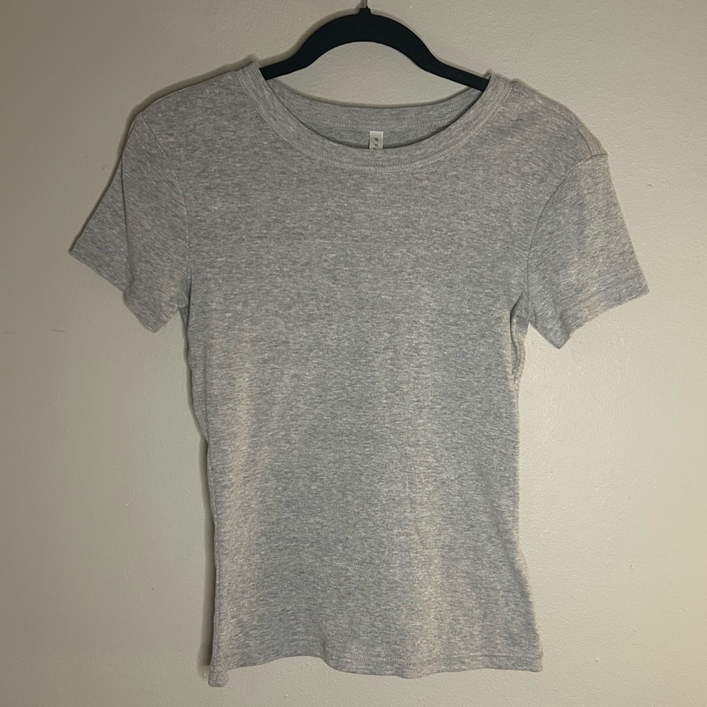 Fabletics T-shirt